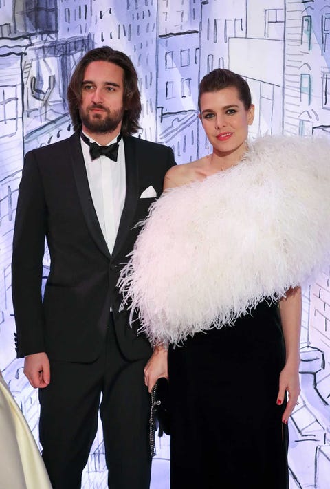 Carlota Casiraghi desmiente con un comunicado que esté separada del padre de su segundo hijo.