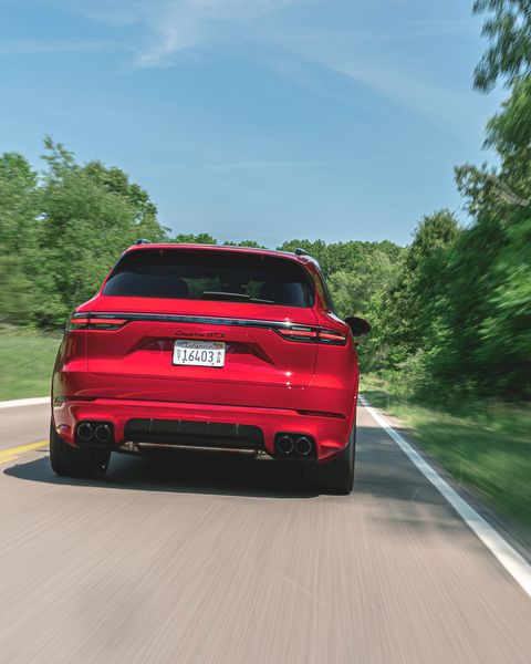 The 21 Porsche Cayenne Gts Is A Discount Turbo