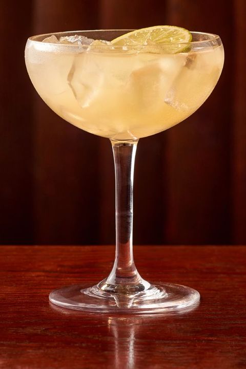Drink, Classic cocktail, Alcoholic beverage, Corpse reviver, Distilled beverage, Margarita, Cocktail, Gimlet, Sour, Daiquiri, 
