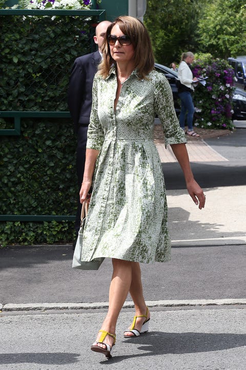 Carole Middleton Best Fashion Looks - Kate and Pippa Middleton's Mother ...