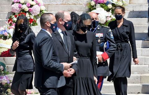 la familia real de mónaco se reúne en el funeral de elizabeth ann de massy