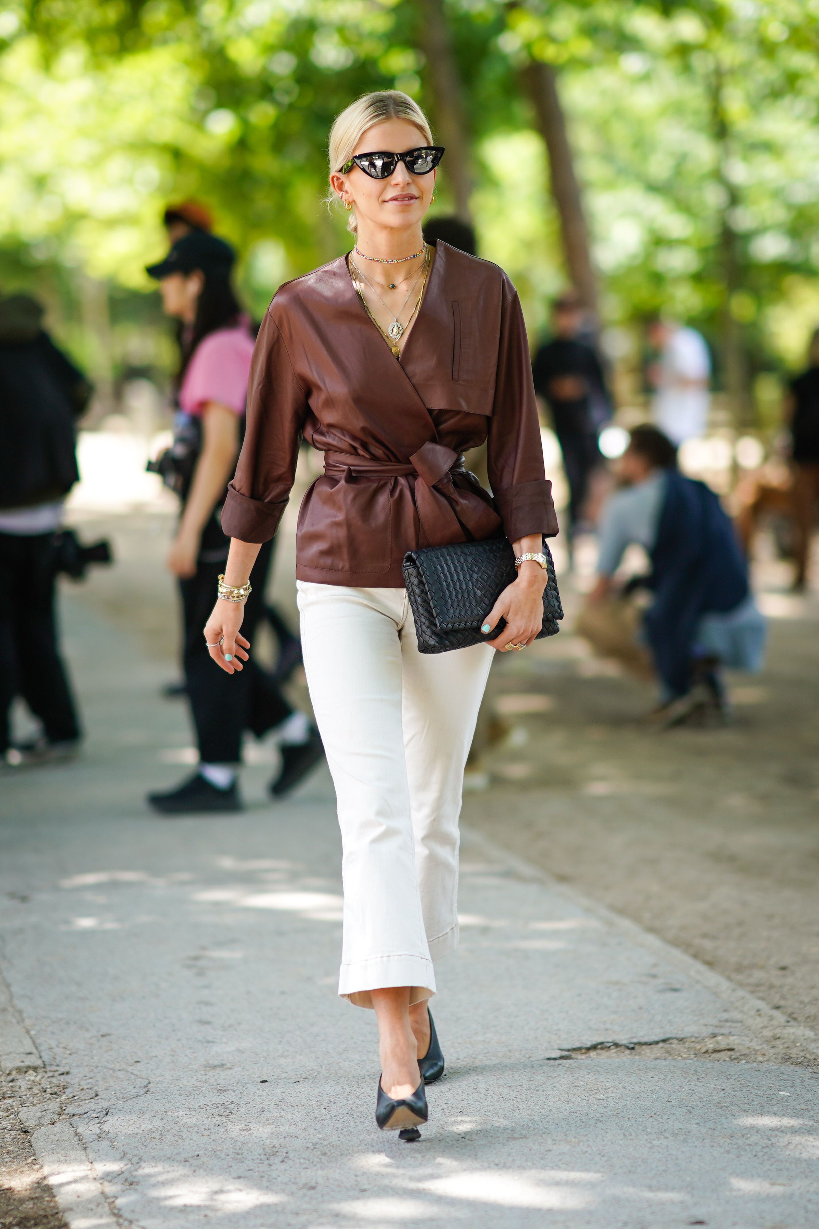 outfit with brown leather jacket