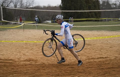 Cyclocross carrying. 
