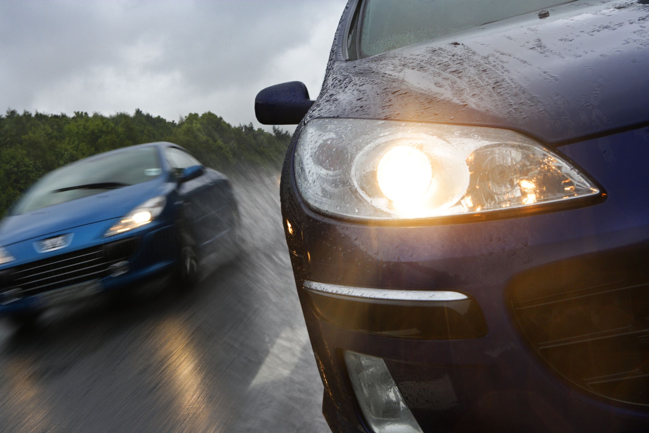 HID vs. LED Headlights: What&#39;s the Difference?