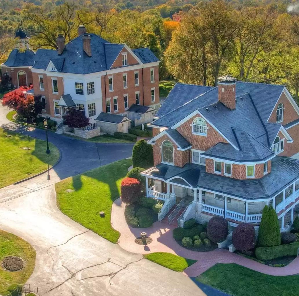 Two Homes Connected by an Underground Tunnel Are on the Market for $3.1 Million—See Inside