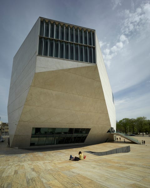 casa da musica, concert hall of the architect rem koolhaas