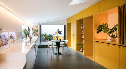 casa gialla gon architects, una reforma integral de ático con terraza