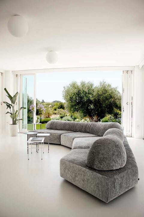 sofa en gris circular