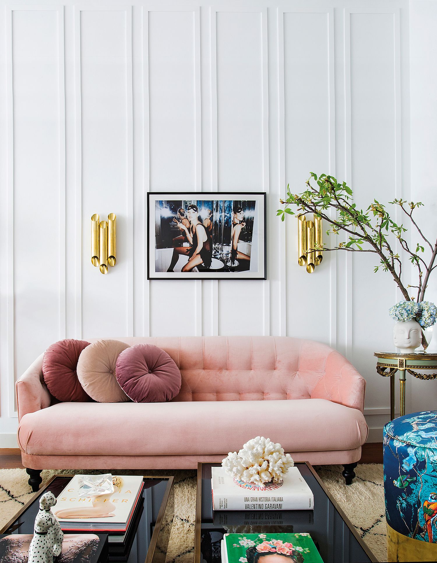 Atrévete con un sofá rosa: 10 ideas de Instagram para convencerte