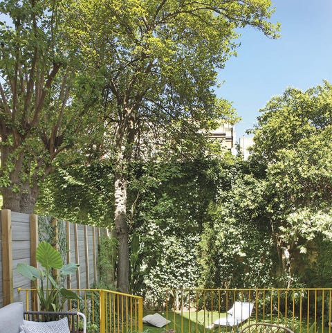 Piso con jardín: porche