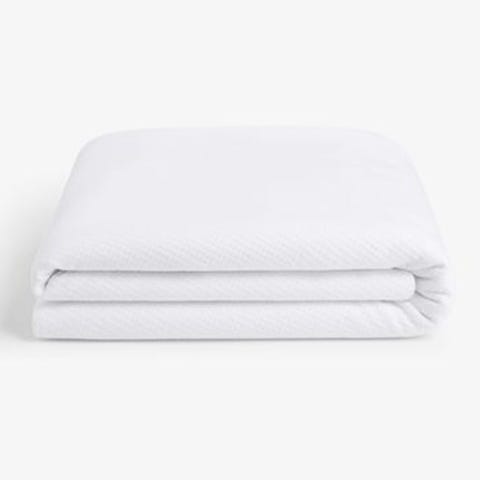 10 Best Mattress Protectors To In 2018 Waterproof 10 Best Mattress Protectors To In