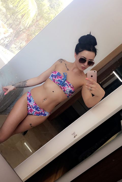 Selfshot bikini Webcam Amateurs