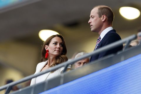 kate middleton and prince william at euro final