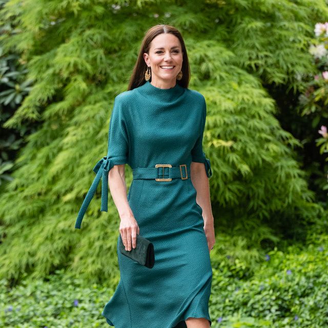 Kate Middleton Wears a Green Edeline Lee Dress to Present Design Award