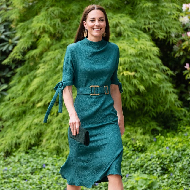 Kate Middleton Wears a Green Edeline Lee Dress to Present Design Award