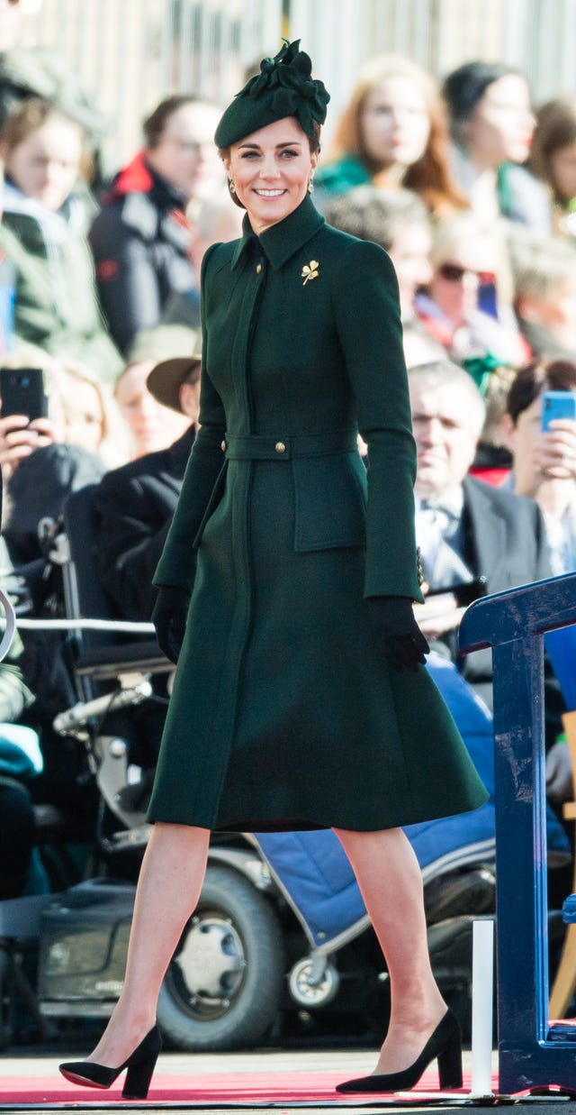 catherine-duchess-of-cambridge-attends-the-1st-battalion-news-photo-1136366289-1552830073.jpg?crop=0.645xw:0.334xh;0.177xw,0.0167xh&resize=640:*