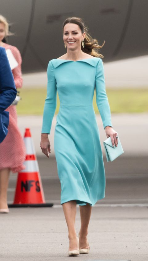The Duchess of Cambridge wears monochrome Emilia Wickstead dress for ...