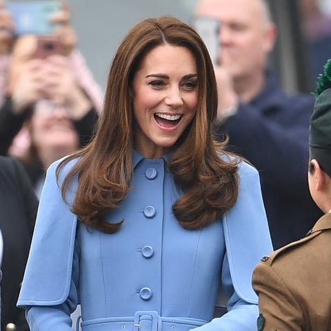 Kate Middleton Will Host Meghan Markles Uk Baby Shower