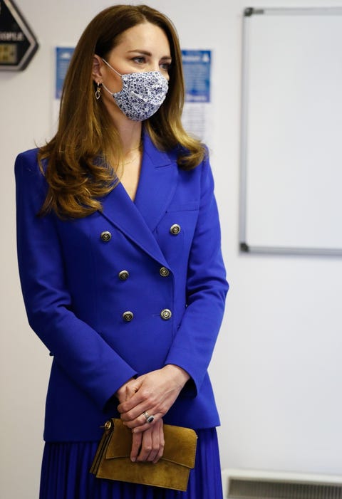 The Duchess Of Cambridge Wows In Royal Blue On Tour Of Scotland With Prince William