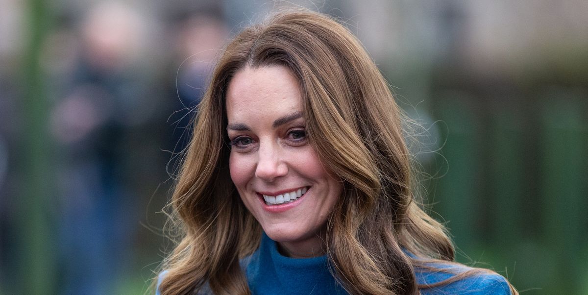 Kate Middleton her hair super straight to thank the NHS