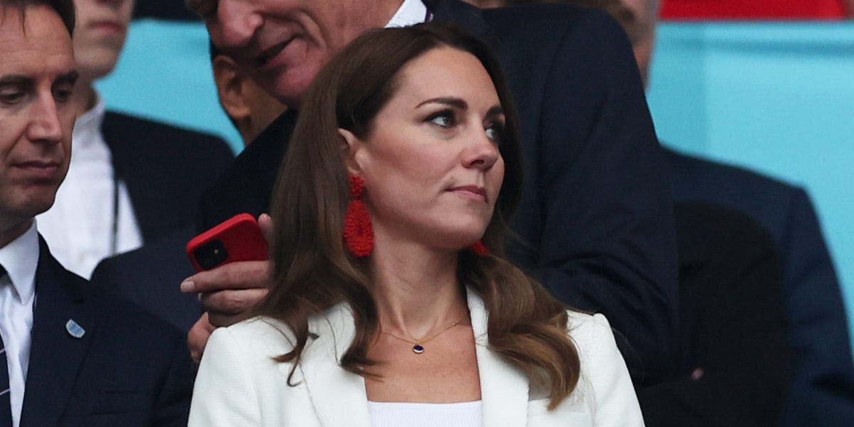 Kate Middleton S Best Fashion Looks Duchess Of Cambridge S Chic Outfits Kate Middleton S Best Fashion Looks Duchess Of Cambridge S Chic Outfits