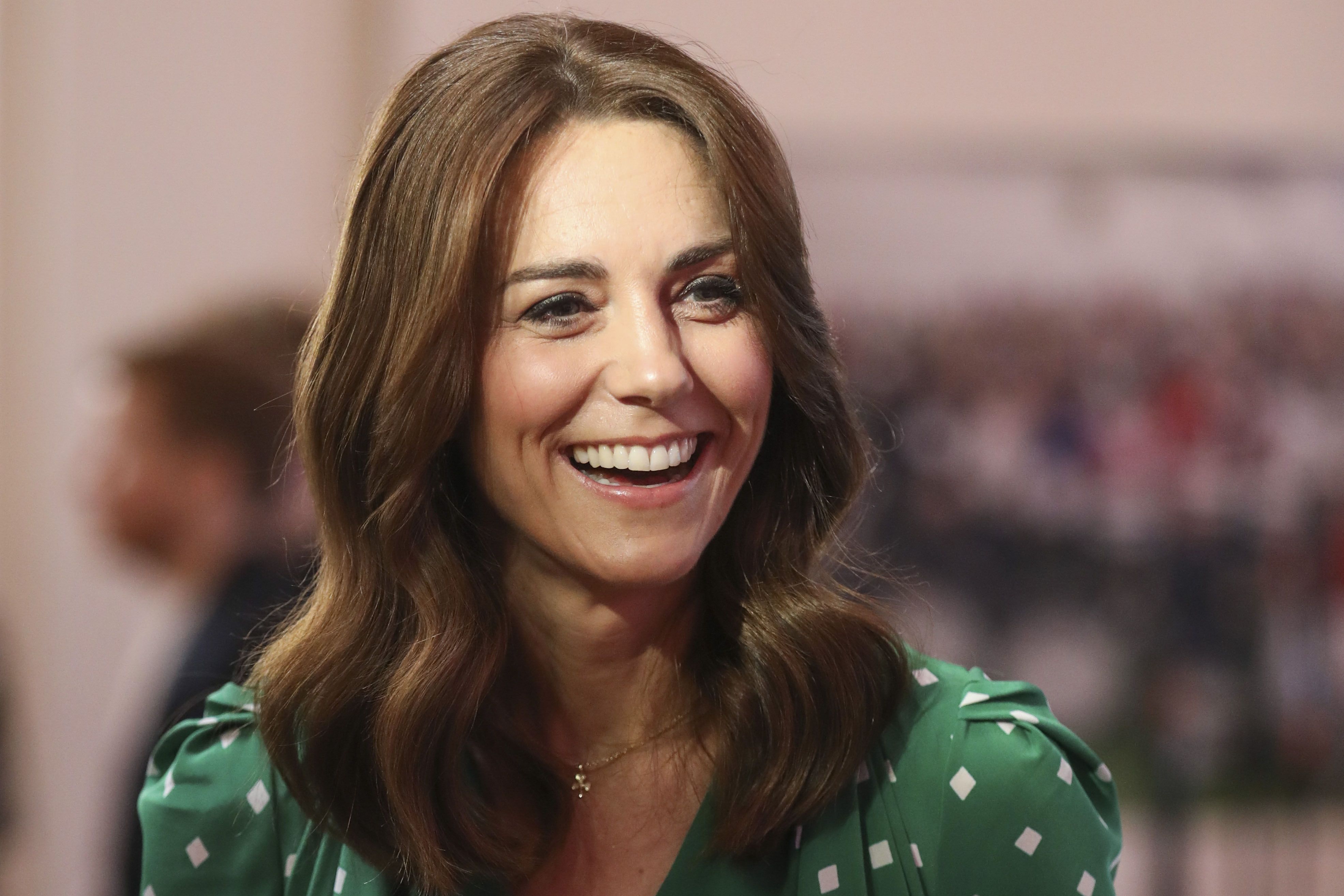 Kate Middleton Leaves Comments On Instagram Photos For Hold Still