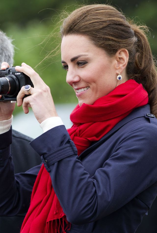 catherine-duchess-of-cambridge-takes-photographs-as-prince-news-photo-118185820-1556131649.jpg