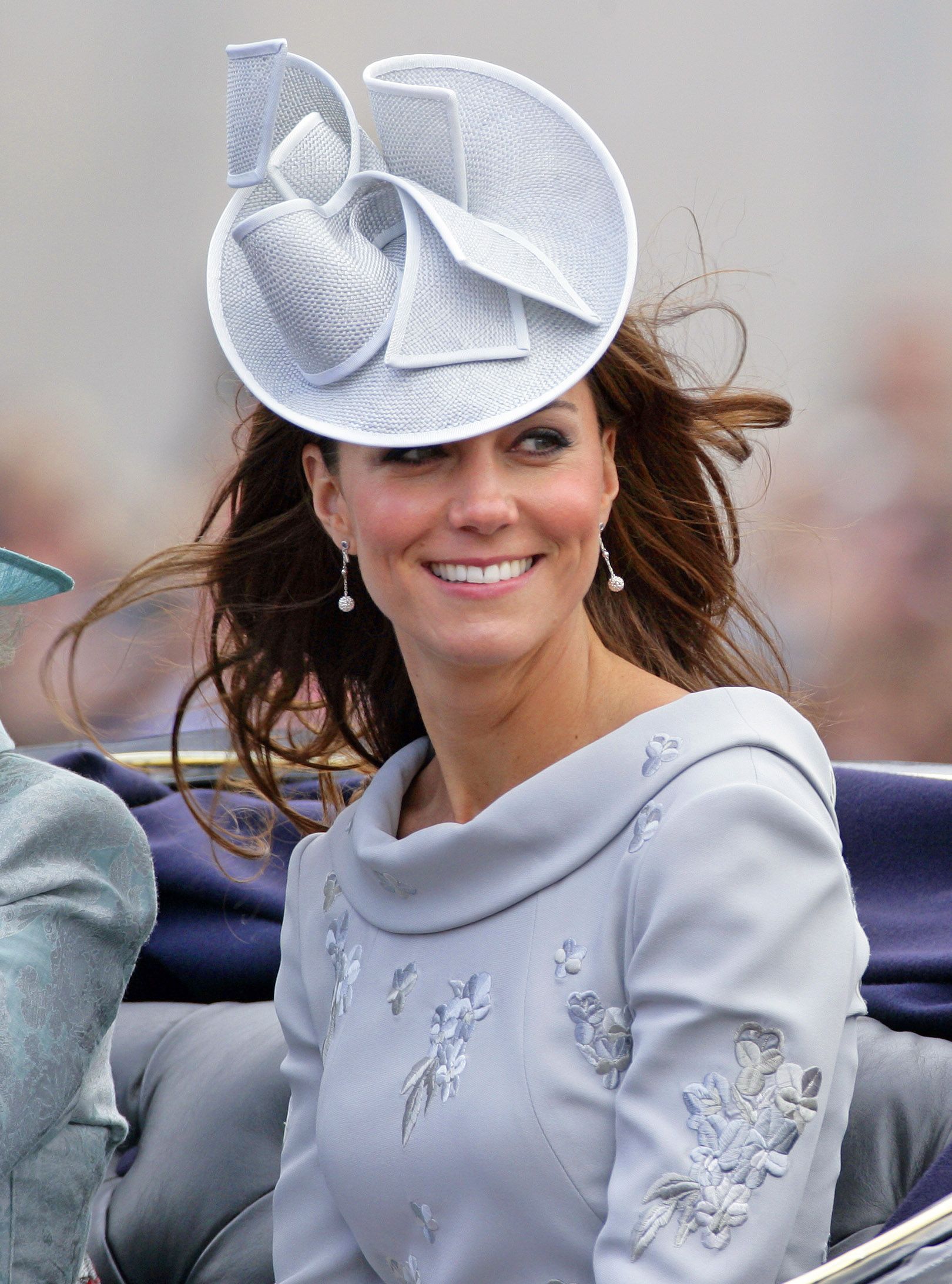 Принцесса кейт сегодня. Герцогиня Кейт Миддлтон. Принцесса Кембриджская Кейт Миддлтон. Кейт Миддлтон 2023. Шляпы Кейт Миддлтон.
