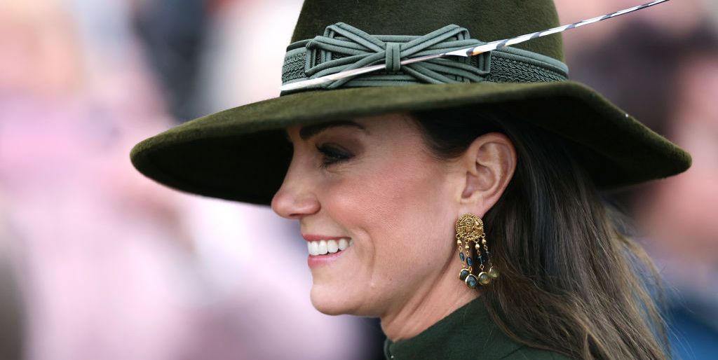 The most original earrings Kate Middleton