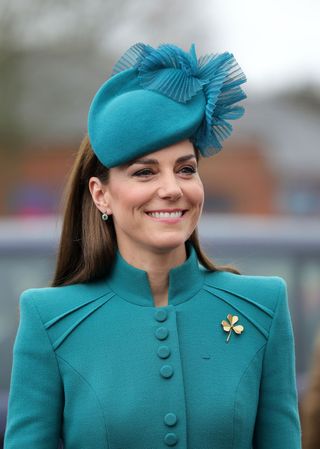 kate middleton in st patrick's day outfit