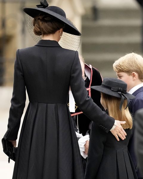 Schaduw Golf Oranje Dit dragen de royals naar de begrafenis van koningin Elizabeth