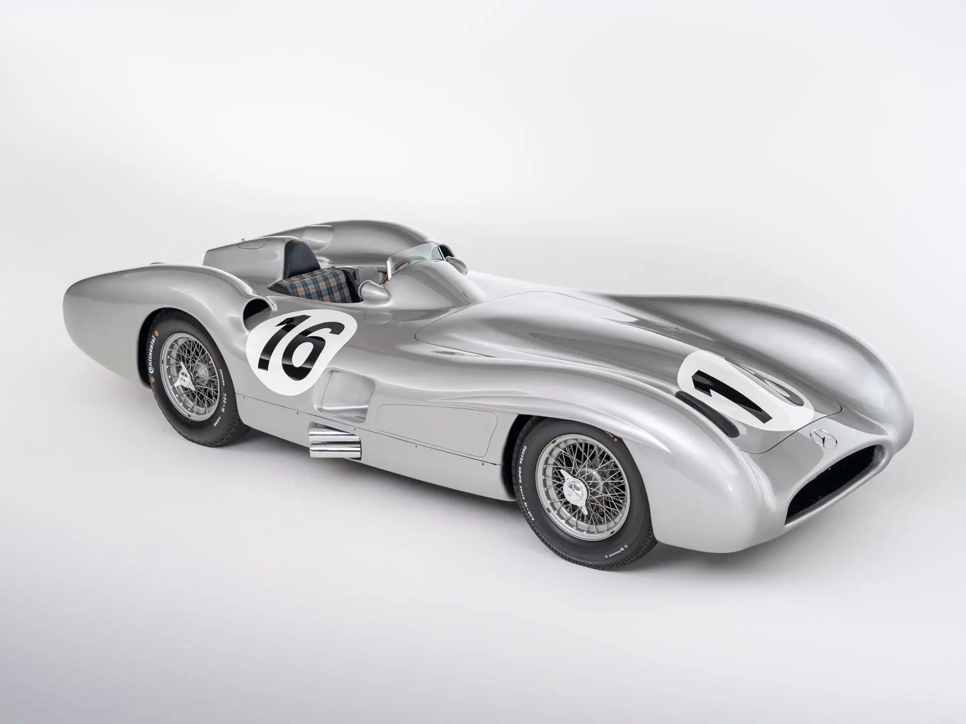 This Classic Mercedes Race Car Might Sell for Over $60 Million