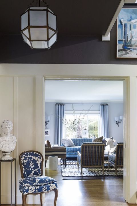 How To Paint Your Ceiling Perfect The Painted Ceiling Trend