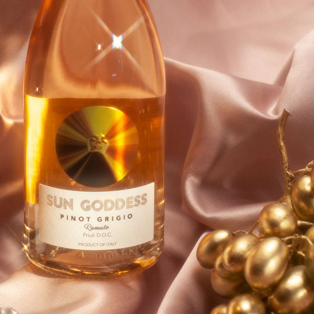 15 Celebrity Wine Brands You Should Sip on This Summer