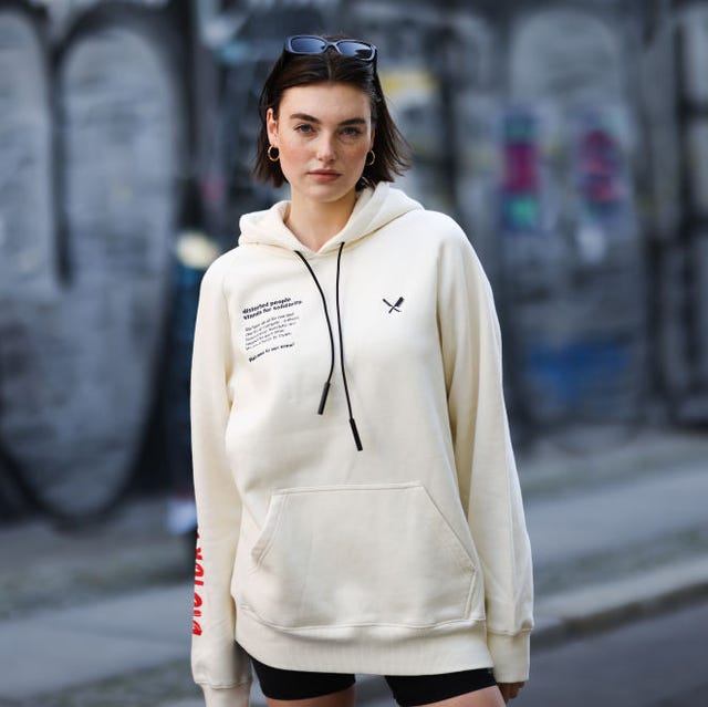 21 Hoodies for Women 2021 — Cute Hoodies to Shop