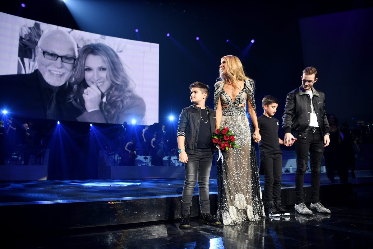 Céline Dion Remembers Late Husband During Final Las Vegas Show