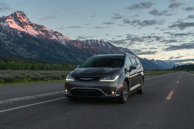 2019 chrysler pacifica hybrid limited
