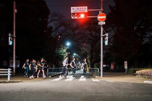 夜道を走るのが怖いと感じる女性ランナーに向けたナイトランとは 夜道を走るのが怖いと感じる女性ランナーに向けたナイトランとは