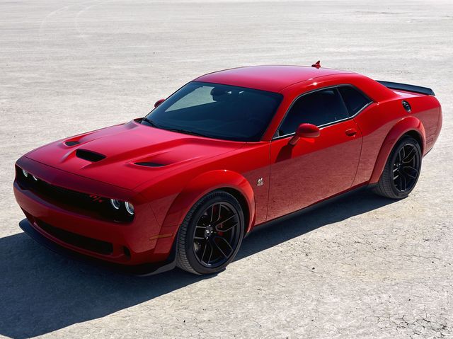 2019 Dodge Challenger Review Pricing And Specs