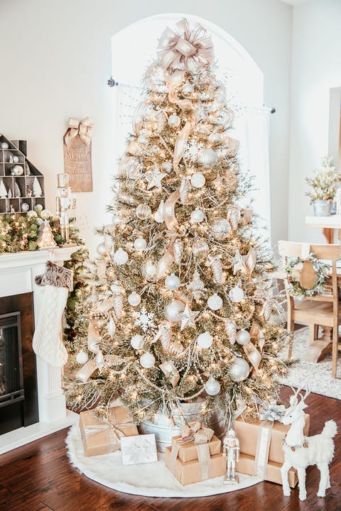 champagne christmas tree ribbon ideas