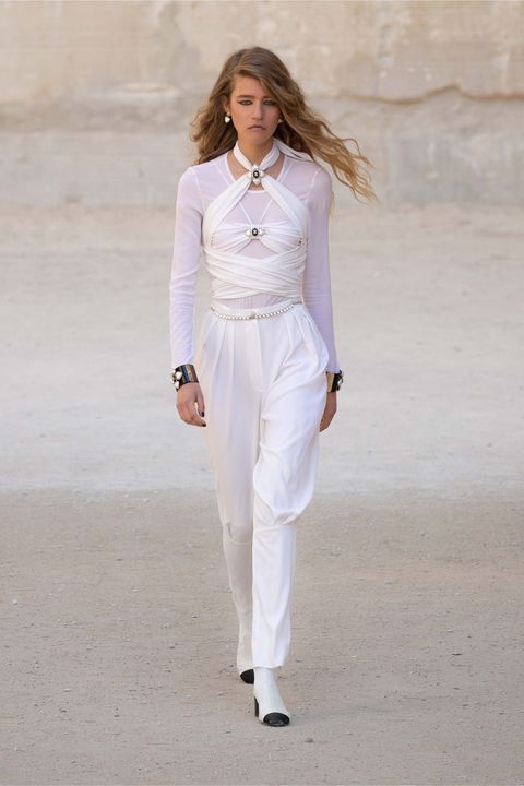 Chanel cruise 2021 show