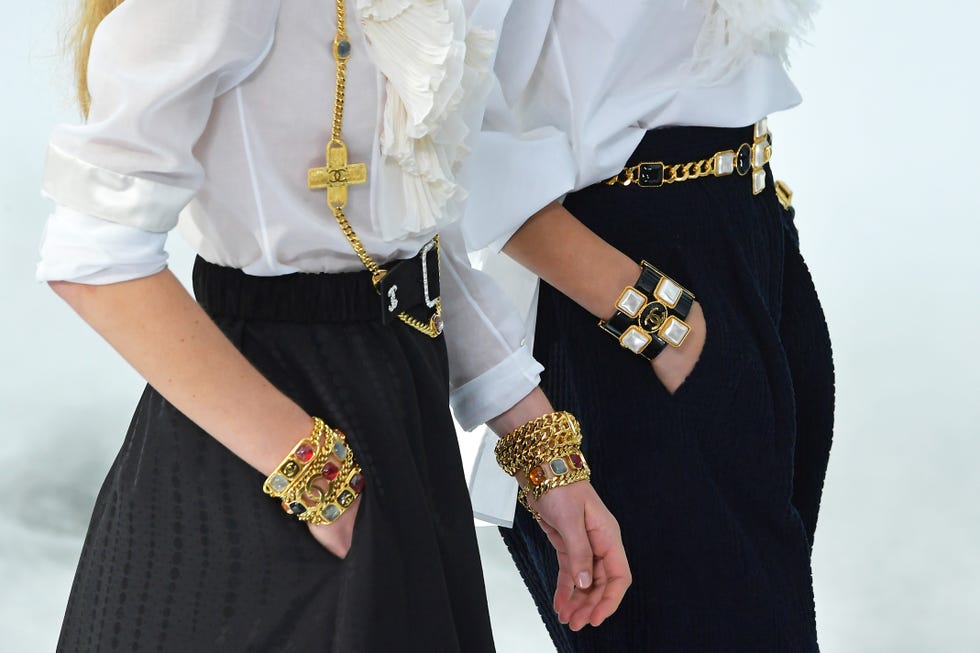 See All the Jewelry, Sunglasses, and Accessories Hitting The Runway