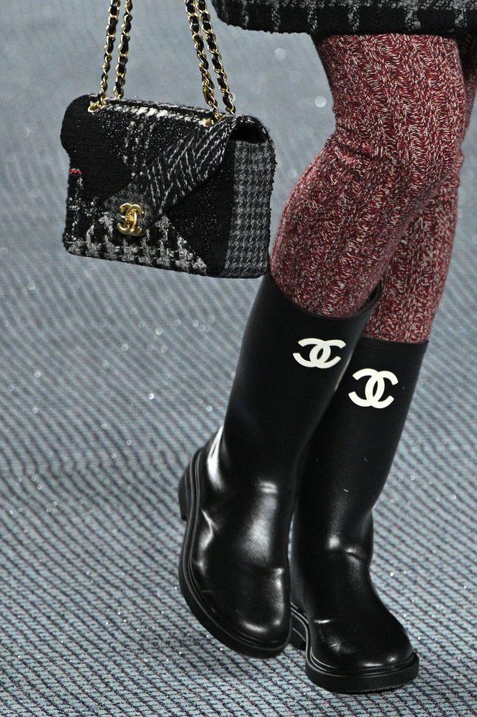 CHANEL レインブーツ