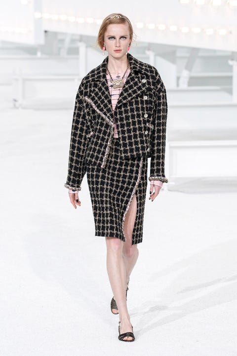 Chanel S S 21 Runway Every Look From Chanel Spring Summer 21