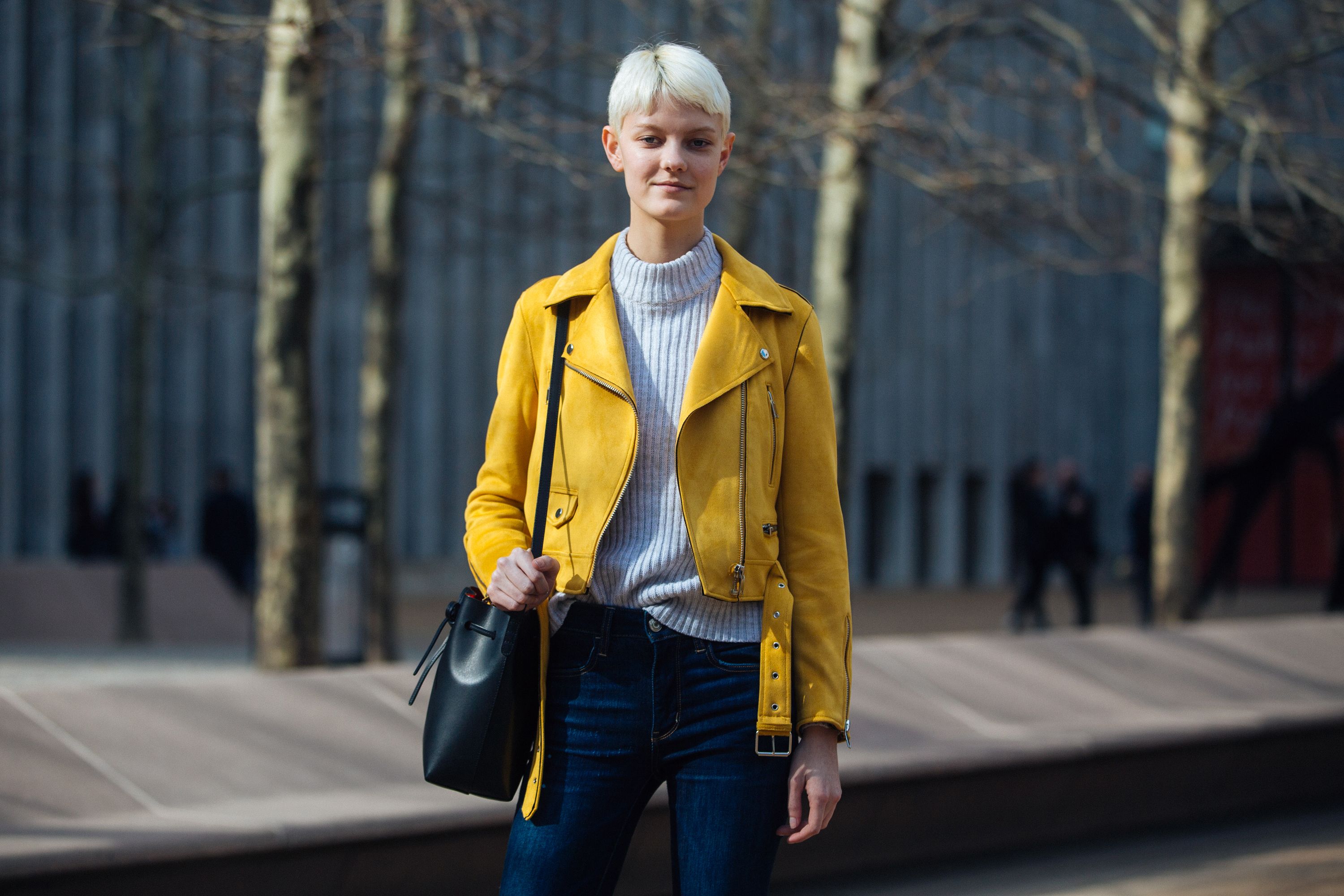 Vuelve la chaqueta de Zara según Chiara Ferragni Vecina Rubia