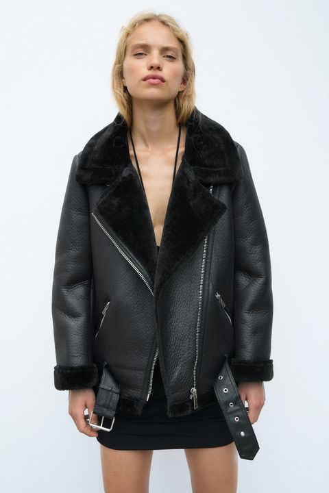 Zara saca su chaquetón doble faz más vendido de todos los otoños