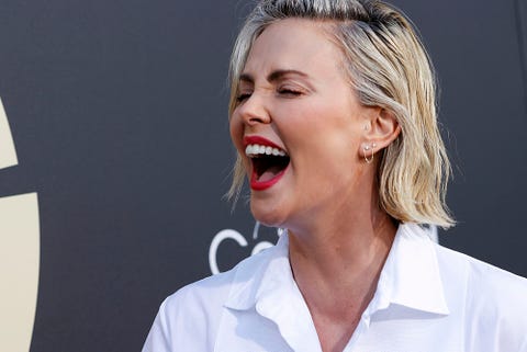 Charlize Theron, horror la actriz nos deja sin palabras con su careto