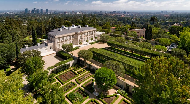 Bel Air S Chartwell Estate Is The Most Expensive House For Sale Most Expensive House For Sale For 245 Million