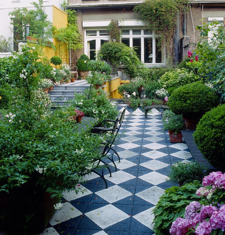 Long Narrow Garden Design Ideas - Garden Shape Ideas