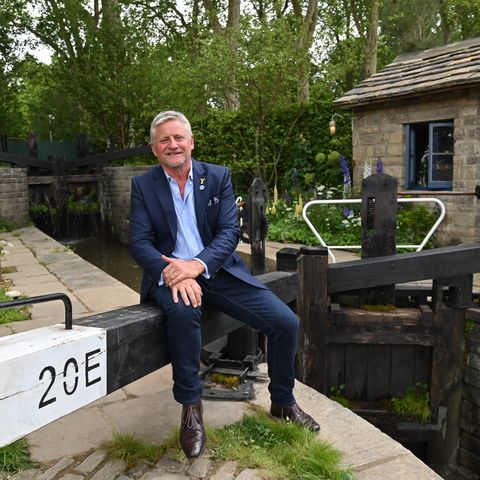 chelsea flower show people's choice award   mark gregory's welcome to yorkshire garden